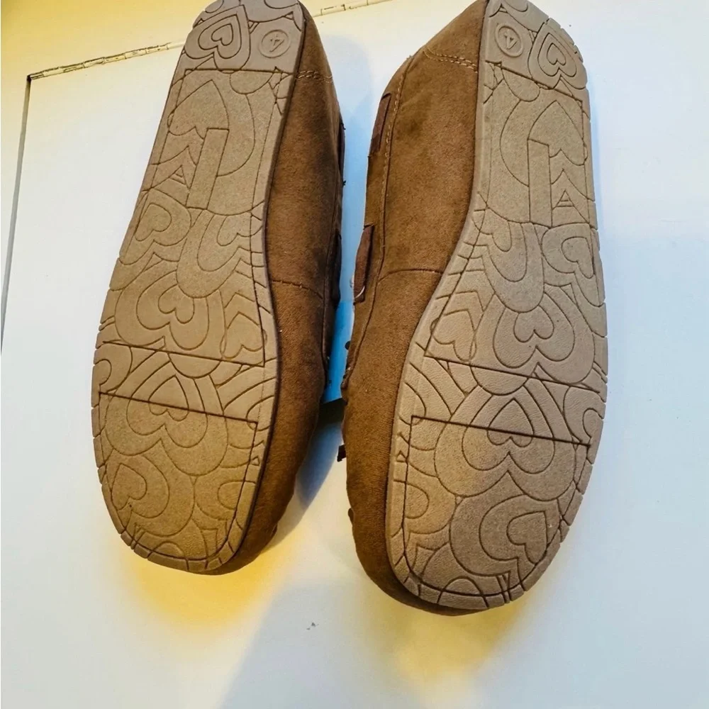 Girls' Celina Moccasin Slippers - Cat & Jack Loafers shoes Brown Size 4 NWT